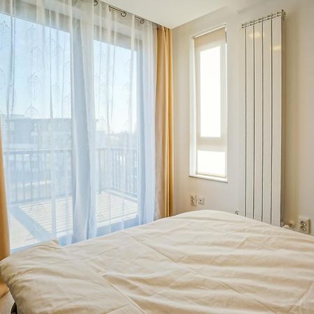 Bright Apartments Moments Away From Herastrau Park, Mall And Metro Βουκουρέστι Εξωτερικό φωτογραφία