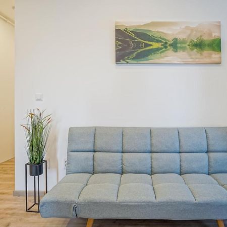 Bright Apartments Moments Away From Herastrau Park, Mall And Metro Βουκουρέστι Εξωτερικό φωτογραφία