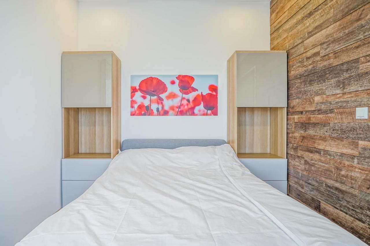 Bright Apartments Moments Away From Herastrau Park, Mall And Metro Βουκουρέστι Εξωτερικό φωτογραφία