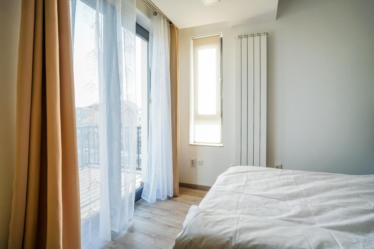 Bright Apartments Moments Away From Herastrau Park, Mall And Metro Βουκουρέστι Εξωτερικό φωτογραφία