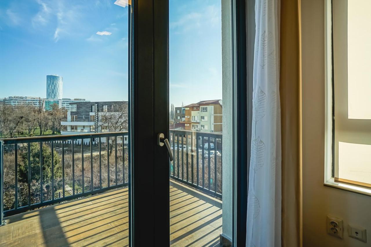 Bright Apartments Moments Away From Herastrau Park, Mall And Metro Βουκουρέστι Εξωτερικό φωτογραφία