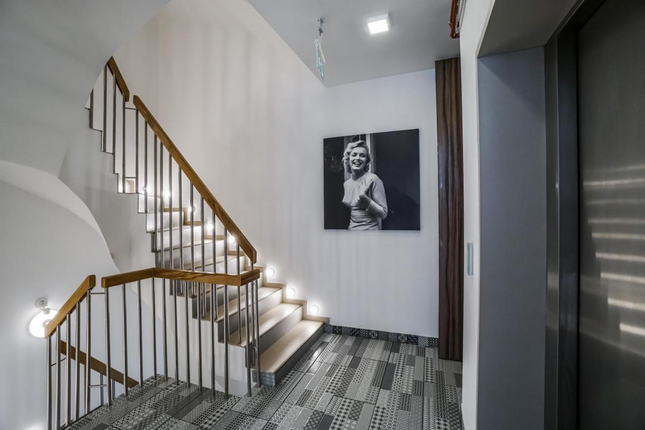 Bright Apartments Moments Away From Herastrau Park, Mall And Metro Βουκουρέστι Εξωτερικό φωτογραφία